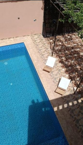 Villa Privée 2 Marrakech Piscine Chauffée En Option sans vis à vis pour famille ou couple marié uniquement